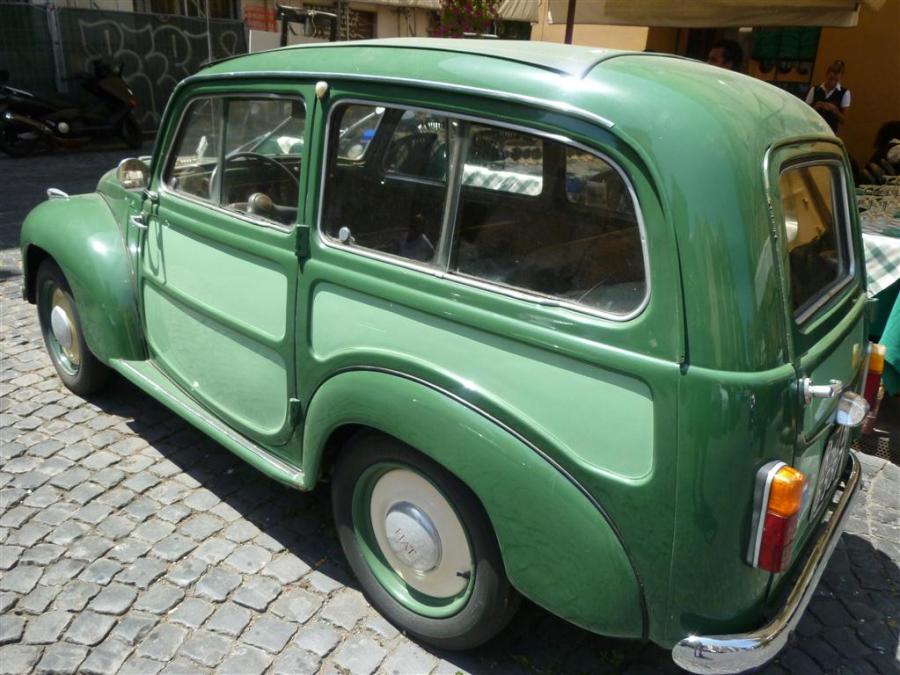 … indem sie sich ihrer Oldtimer wieder bewusst werden.