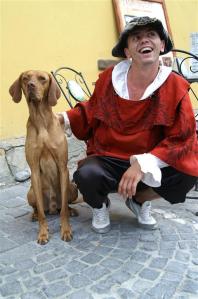 So zu tun, als ob man Touristenattraktionen gut findet!