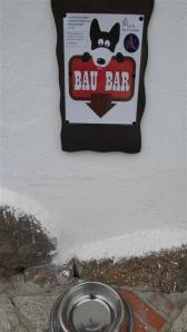 Hundebar am Hotel "Luci di la Muntagna" in Porto Cervo/Sardinien.