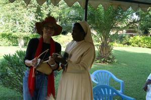 Abschiedsgeschenk von den Schwestern des Krankenhauses.