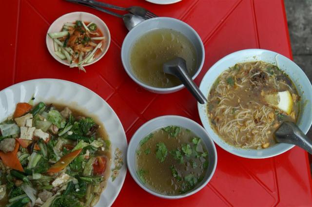 KONICA MINOLTA DIGITAL CAMERA