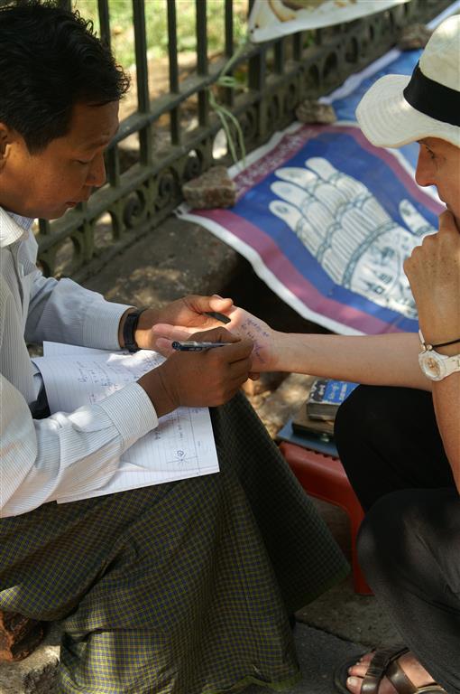 KONICA MINOLTA DIGITAL CAMERA