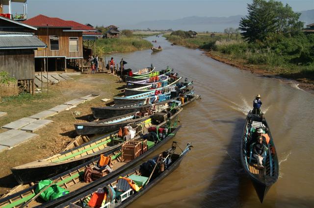 KONICA MINOLTA DIGITAL CAMERA