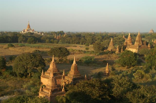 KONICA MINOLTA DIGITAL CAMERA