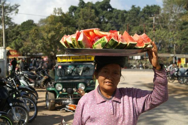 KONICA MINOLTA DIGITAL CAMERA