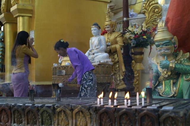 KONICA MINOLTA DIGITAL CAMERA