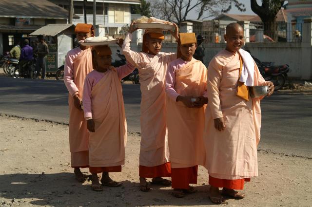 KONICA MINOLTA DIGITAL CAMERA