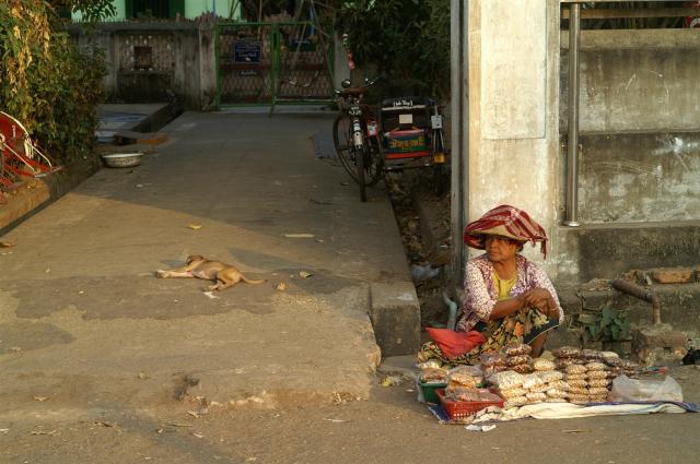 KONICA MINOLTA DIGITAL CAMERA