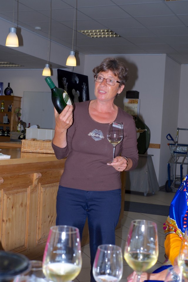 Weindozentin Marion Hofmann