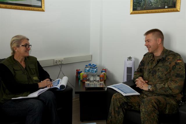 Gespräch mit Kommandeur Thorsten Ilg.