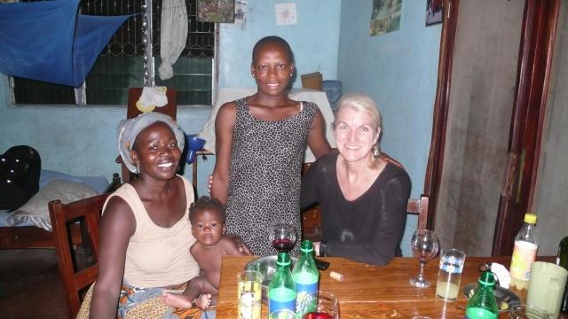 Freunde besuchen in Benin, wo ich 2 Jahre lebte./Visiting friends in Benin where I lived for 2 years.