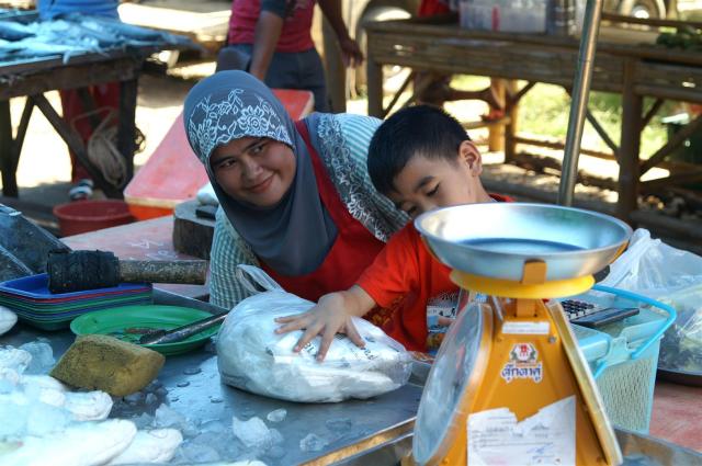 KONICA MINOLTA DIGITAL CAMERA