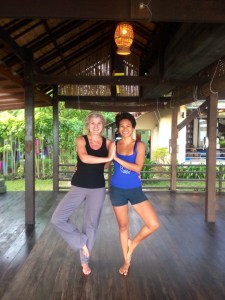 Mit Yoga-Lehrerin Summer.