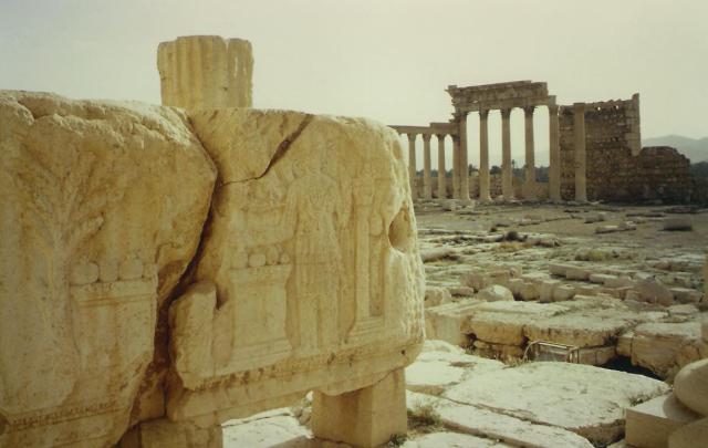 Die wirtschaftliche Bedeutung wuchs mit dem Niedergang des Nabatäerreiches im Jahr 106.