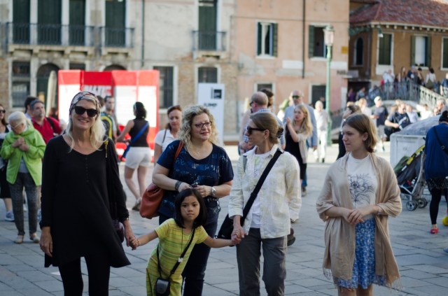 Treating myself for a weekend trip: With my friends in Venice. Photo: Enrico Brogiolo