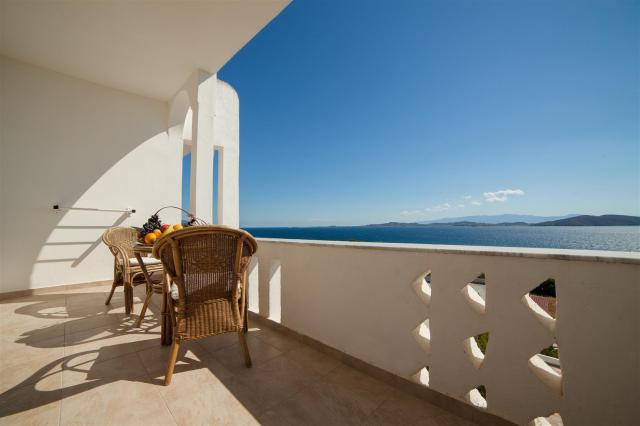 Alexandros_Palace_082 (Large)