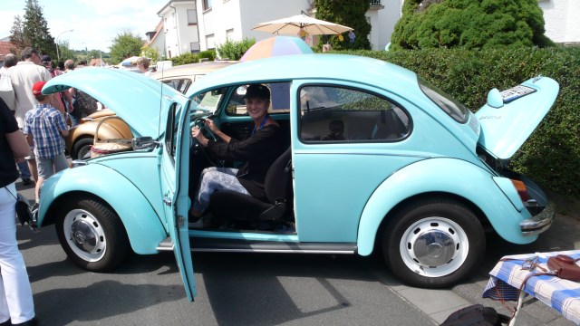 Follow me to the next event! Let's go!